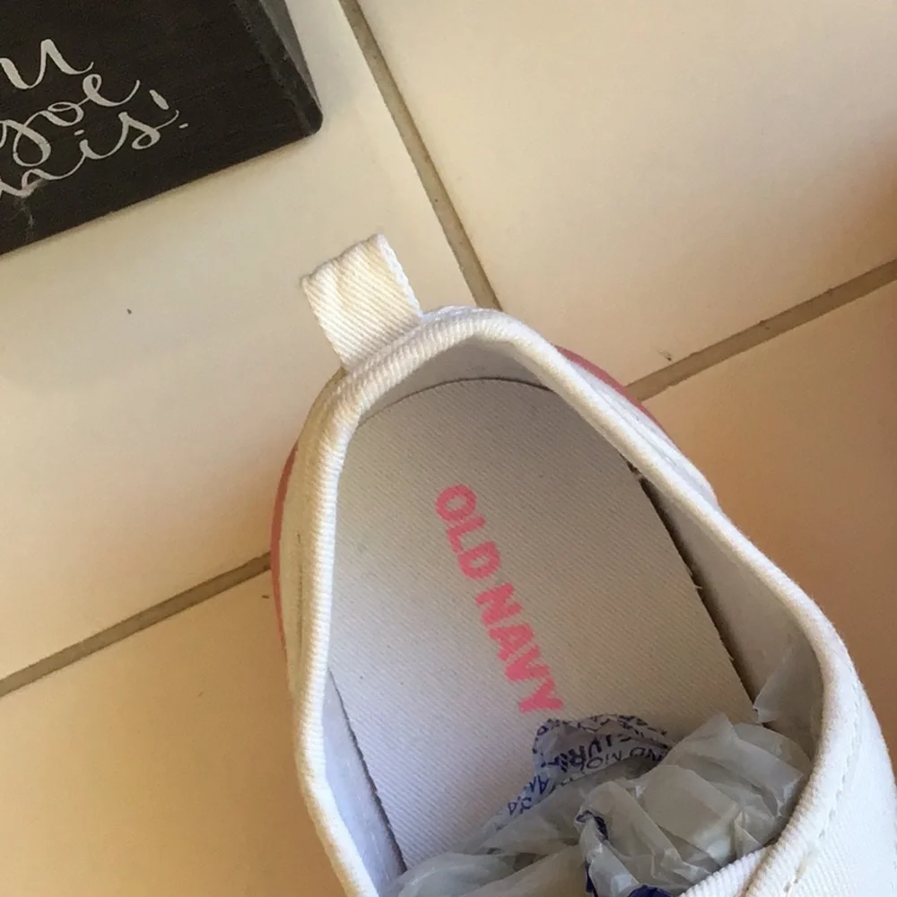 HOST PICK ‘Old Navy’ Kids Twill Sneakers (#6)